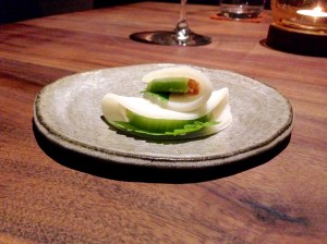 Cocunut Mochi Bun: kiwi, shiso - SUPERB!